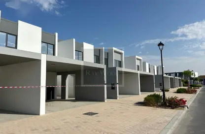 Townhouse - 3 Bedrooms - 4 Bathrooms for sale in La Rosa 2 - Villanova - Dubai Land - Dubai