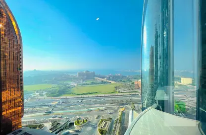 Apartment - 1 Bedroom - 1 Bathroom for rent in Etihad Tower 2 - Etihad Towers - Corniche Road - Abu Dhabi