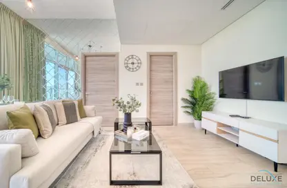 Living Room image for: Apartment - 2 Bedrooms - 2 Bathrooms for rent in Studio One - Dubai Marina - Dubai, Image 1
