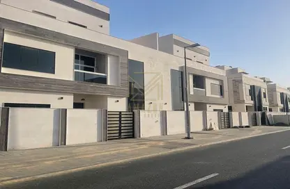 Villa - 4 Bedrooms - 6 Bathrooms for sale in Hoshi - Al Badie - Sharjah