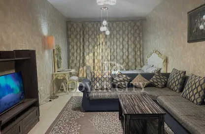 Apartment - 1 Bathroom for rent in Corniche Tower - Ajman Corniche Road - Ajman