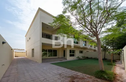 Villa - 5 Bedrooms - 6 Bathrooms for rent in Umm Suqeim 3 Villas - Umm Suqeim 3 - Umm Suqeim - Dubai