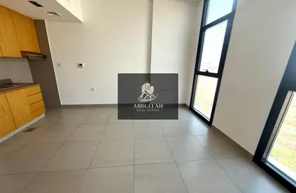 Apartment - Studio - 1 Bathroom for rent in Al Mamsha - Muwaileh - Sharjah