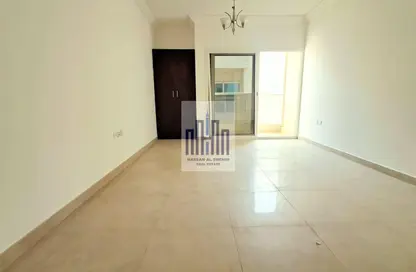 Apartment - 1 Bedroom - 2 Bathrooms for rent in Muwaileh 3 Building - Muwaileh - Sharjah