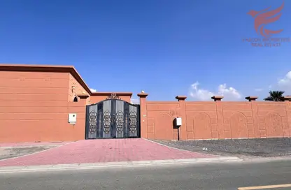 Villa - 3 Bedrooms - 2 Bathrooms for sale in Seih Al Uraibi - Ras Al Khaimah
