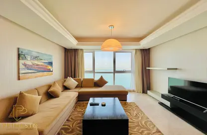 Apartment - 1 Bedroom - 2 Bathrooms for rent in Al Reef Tower - Corniche Road - Abu Dhabi