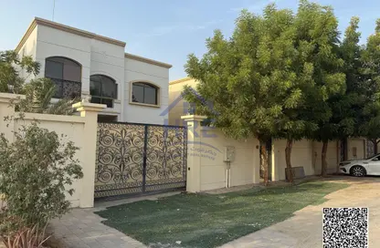 فيلا - 5 غرف نوم - 7 حمامات للايجار في 1 المويهات - المويهات - عجمان