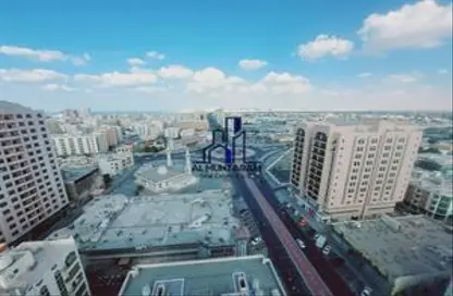 شقة - 2 غرف نوم - 2 حمامات للايجار في النبعة - الشرق - الشارقة