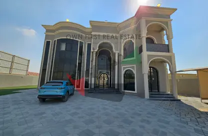 Villa - 4 Bedrooms - 6 Bathrooms for rent in Al Aweer 1 - Al Aweer - Dubai