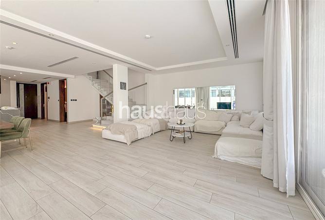 15504119 - Property Image 2