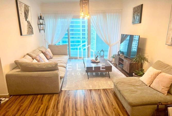 16051004 - Property Main Image