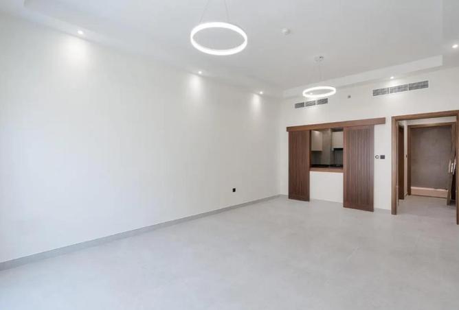 15218825 - Property Image 2