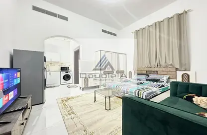شقة - 1 حمام للايجار في مدينة الرياض - أبوظبي