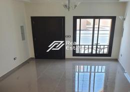 Villa - 3 bedrooms - 4 bathrooms for sale in Zone 4 - Hydra Village - Abu Dhabi