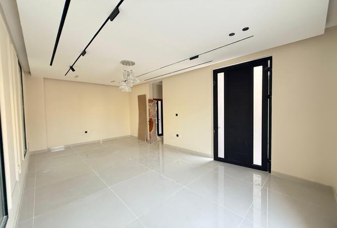 15243901 - Property Image 3