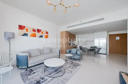 Apartment - 2 Bedrooms - 2 Bathrooms for rent in Beach Vista - EMAAR Beachfront - Dubai Harbour - Dubai