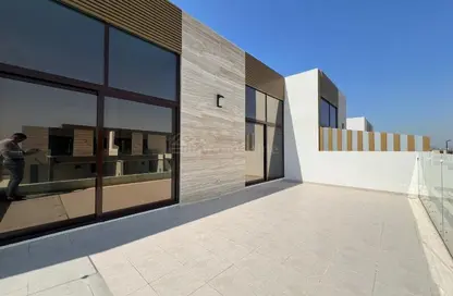 Villa - 4 Bedrooms - 5 Bathrooms for sale in The Fields at D11 - MBRMC - District 11 - Mohammed Bin Rashid City - Dubai