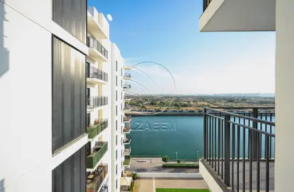 Apartment - 1 Bedroom - 2 Bathrooms for rent in Waters Edge - Yas Island - Abu Dhabi