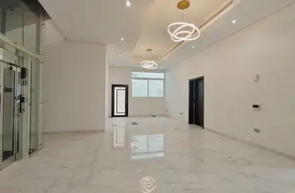 فيلا - 6 غرف نوم - 8 حمامات للايجار في مدينة الرياض - أبوظبي