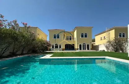 Villa - 3 Bedrooms - 4 Bathrooms for rent in Legacy - Jumeirah Park - Dubai