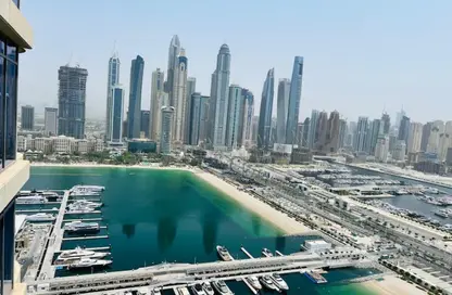 شقة - 2 غرف نوم - 2 حمامات للبيع في مارينا فيستا - إعمار بيتشفرونت - دبي هاربور - دبي