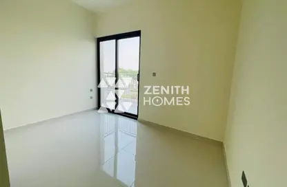 Empty Room image for: Townhouse - 3 Bedrooms - 5 Bathrooms for sale in Akoya Selfie - Damac Hills 2 - Dubai, Image 1