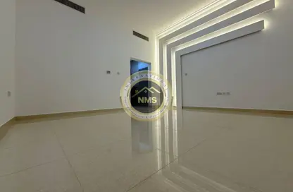 Apartment - Studio - 1 Bathroom for rent in Khalifa City - Abu Dhabi