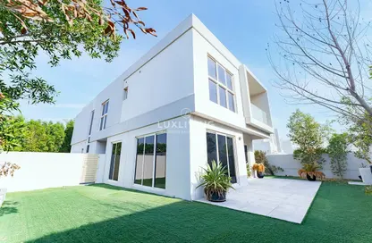 Villa - 5 Bedrooms - 6 Bathrooms for rent in Arabella Townhouses 3 - Arabella Townhouses - Mudon - Dubai