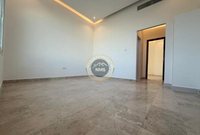 15889463 - صورة العقار 2