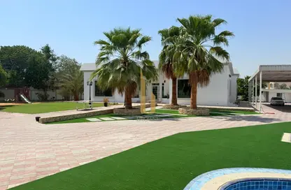 Villa - 4 Bedrooms - 4 Bathrooms for rent in Nad Al Sheba 2 - Nad Al Sheba - Dubai