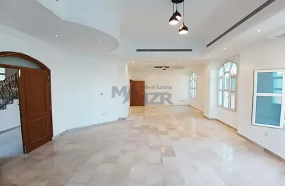 Villa - 5 Bedrooms - 6 Bathrooms for rent in Khalifa City A Villas - Khalifa City A - Khalifa City - Abu Dhabi