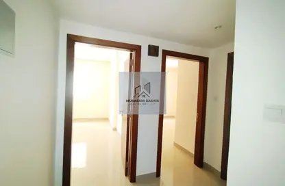 Apartment - 1 Bedroom - 1 Bathroom for rent in New Al Taawun Road - Al Taawun - Sharjah