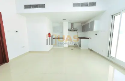 شقة - غرفة نوم - 2 حمامات للايجار في مسكن الامير - قرية الجميرا سركل - دبي