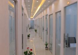 مركز أعمال - 8 حمامات للكراء في بناية الرستماني - بورسعيد - ديرة - دبي