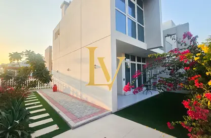 Townhouse - 3 Bedrooms - 3 Bathrooms for sale in Mimosa - Damac Hills 2 - Dubai