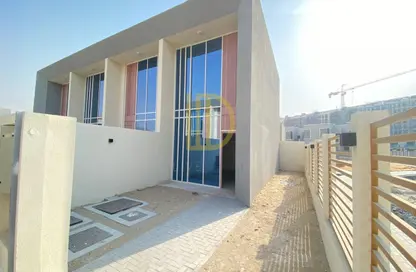 Villa - 1 Bedroom - 2 Bathrooms for rent in Rukan Tower C - Rukan Tower - Dubai Land - Dubai