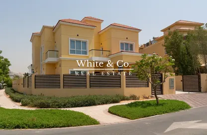 Villa - 5 Bedrooms - 6 Bathrooms for sale in Hacienda - The Villa - Dubai