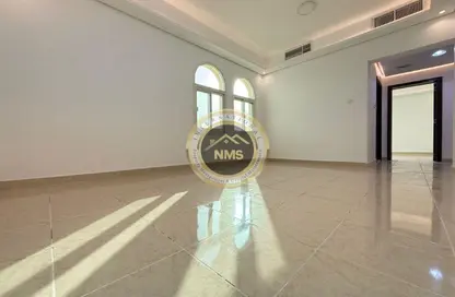 Apartment - 1 Bedroom - 1 Bathroom for rent in Airport Road - Abu Dhabi