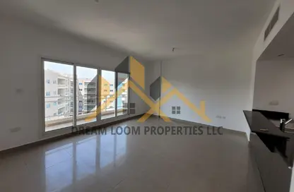 Apartment - 1 Bedroom - 2 Bathrooms for rent in Al Reef Downtown - Al Reef - Abu Dhabi