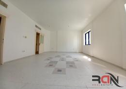 Apartment - 4 bedrooms - 5 bathrooms for rent in Al Saman Tower - Hamdan Street - Abu Dhabi