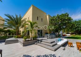Outdoor House image for: Villa - 4 bedrooms - 4 bathrooms for sale in Deema 2 - Deema - The Lakes - Dubai, Image 1