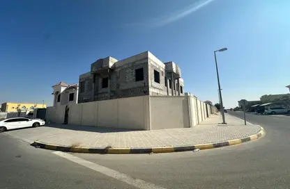 Villa - 5 Bedrooms - 7+ Bathrooms for sale in Hoshi - Al Badie - Sharjah