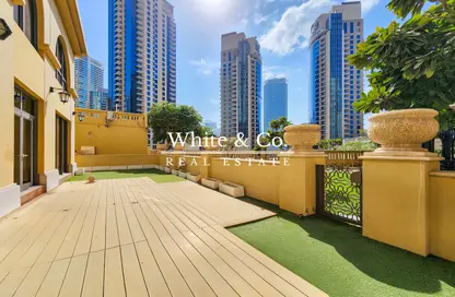 Apartment - 4 Bedrooms - 5 Bathrooms for sale in Rimal 6 - Rimal - Jumeirah Beach Residence - Dubai