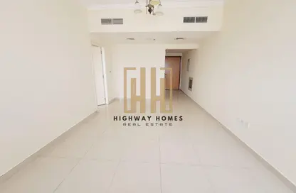 شقة - غرفة نوم - 1 حمام للايجار في بناية مويليح 29 - مويلح - الشارقة