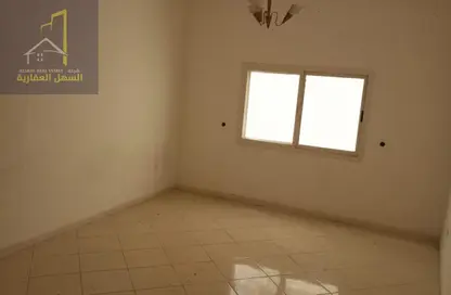 شقة - غرفة نوم - 2 حمامات للايجار في التعاون - الشارقة