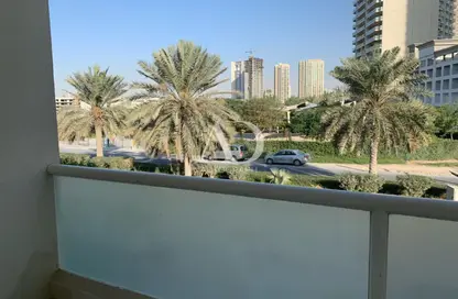 Villa - 4 Bedrooms - 4 Bathrooms for rent in Garden Lane Villas - District 15 - Jumeirah Village Circle - Dubai