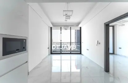 Apartment - 1 Bedroom - 2 Bathrooms for rent in Samana Park Views - Arjan - Dubai