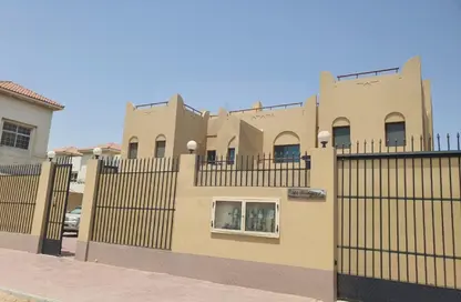 فيلا - 8 غرف نوم - 8 حمامات للبيع في مردف - دبي