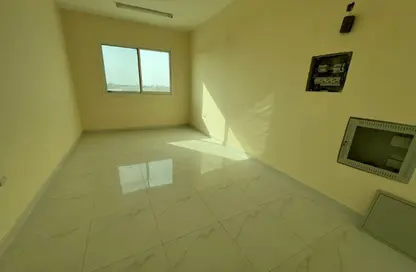 مكتب - استوديو - 2 حمامات للايجار في الجرف 3 - الجرف - عجمان وسط المدينة - عجمان