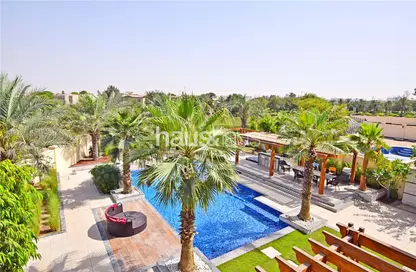 Pool image for: Villa - 5 Bedrooms - 6 Bathrooms for sale in The Mansions - Jumeirah Islands - Dubai, Image 1